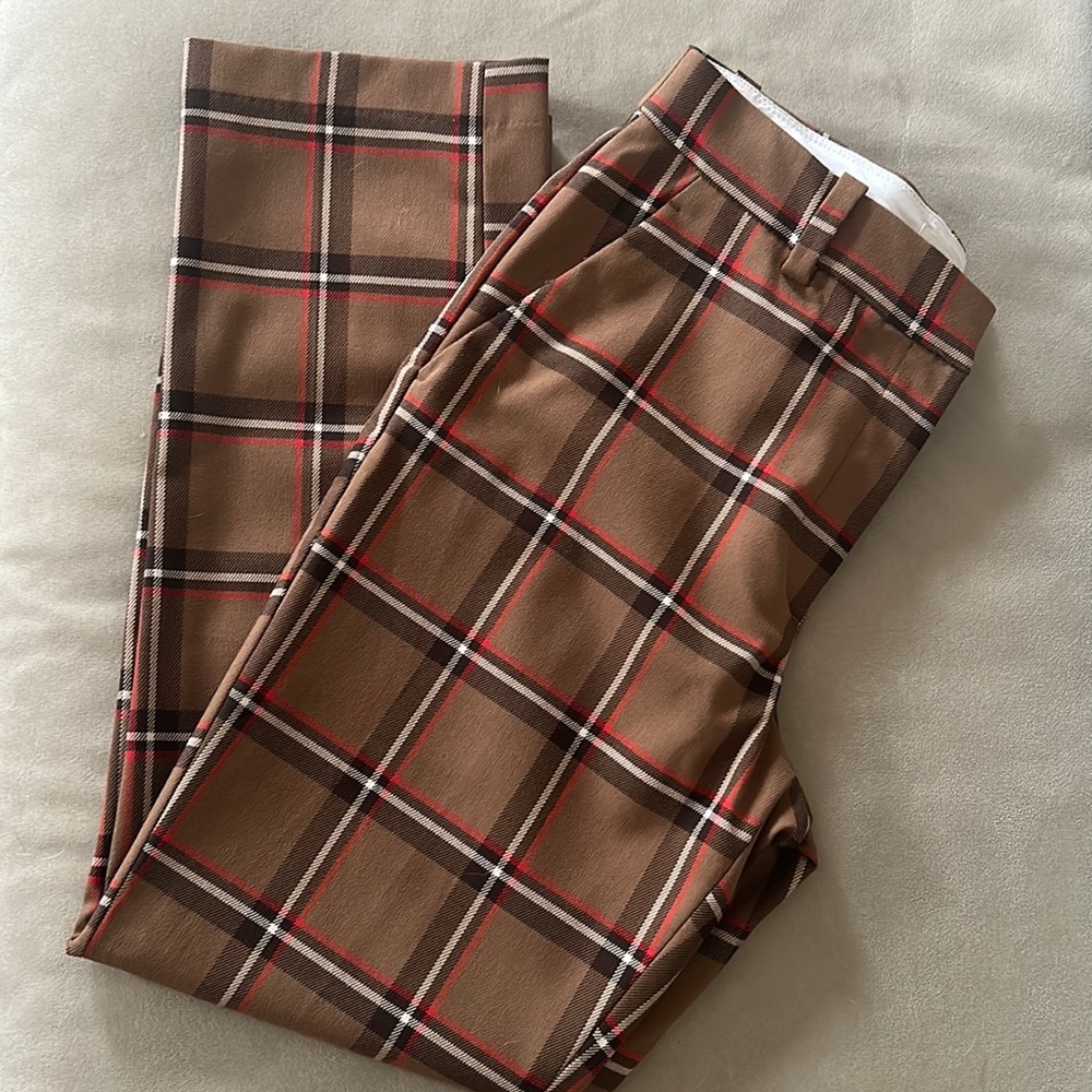 NWOT H&M plaid cropped pants